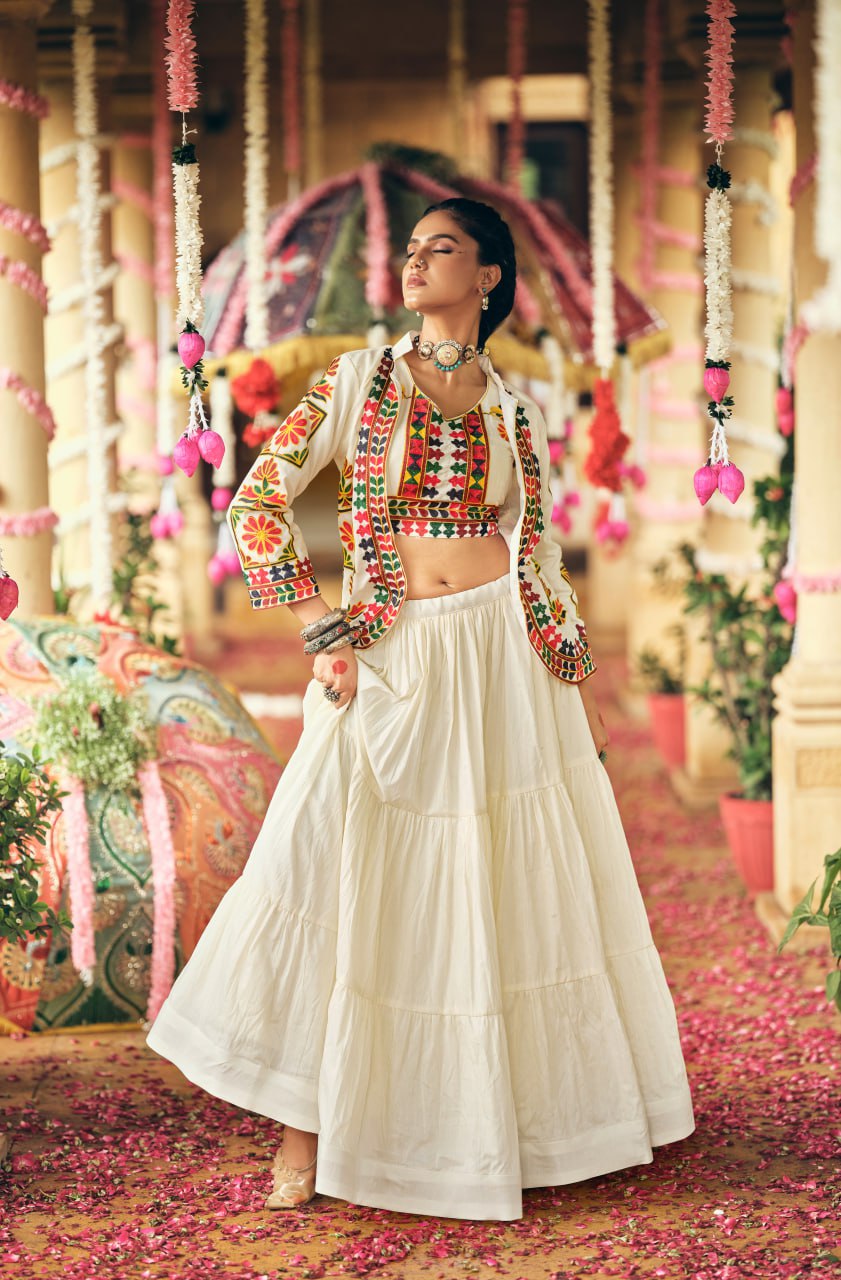 Kutch Carnival Couture Premium Festival Ready Lehenga  Set