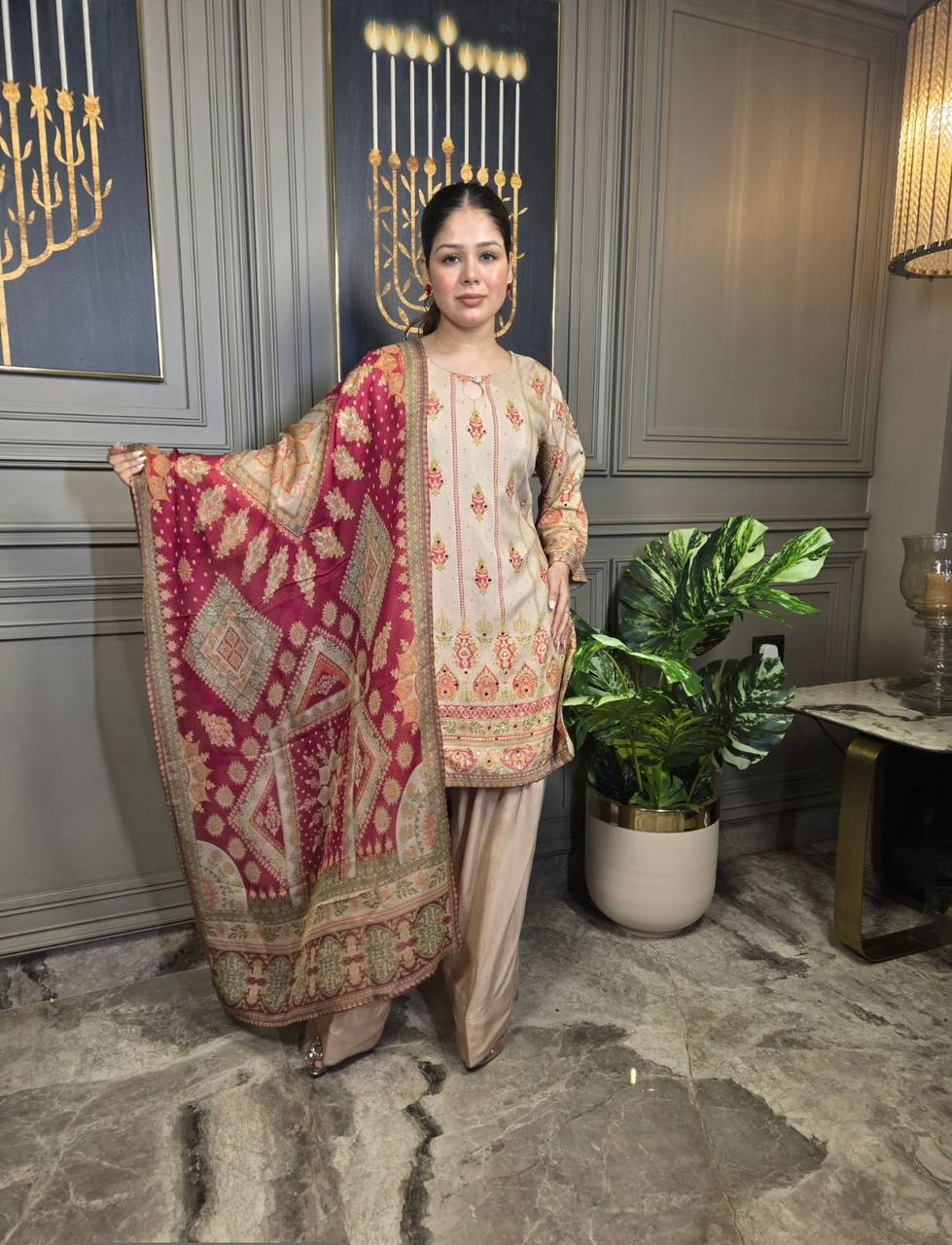 Aafreen Royal Drapes Embroidered Silk Kurta Set with Vintage Dupatta